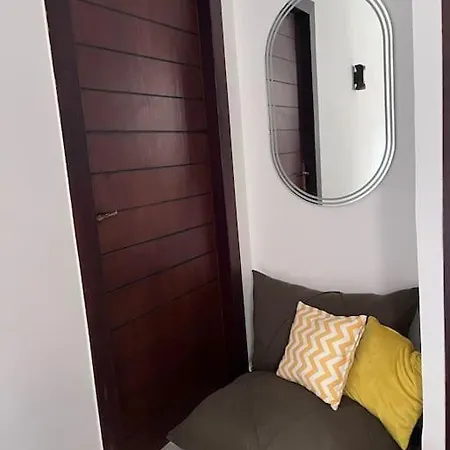Cozy 2Br City Centered Apartment Cairo Exterior photo