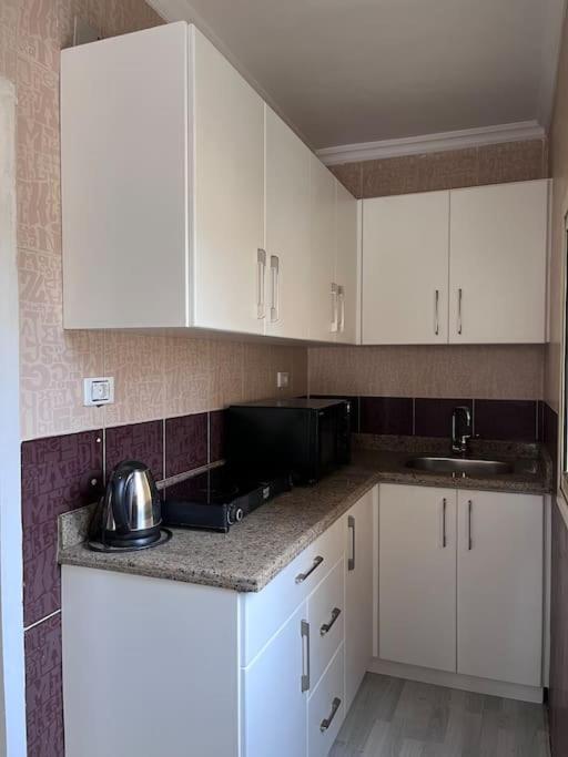 Cozy 2br Centered Apartment Cairo