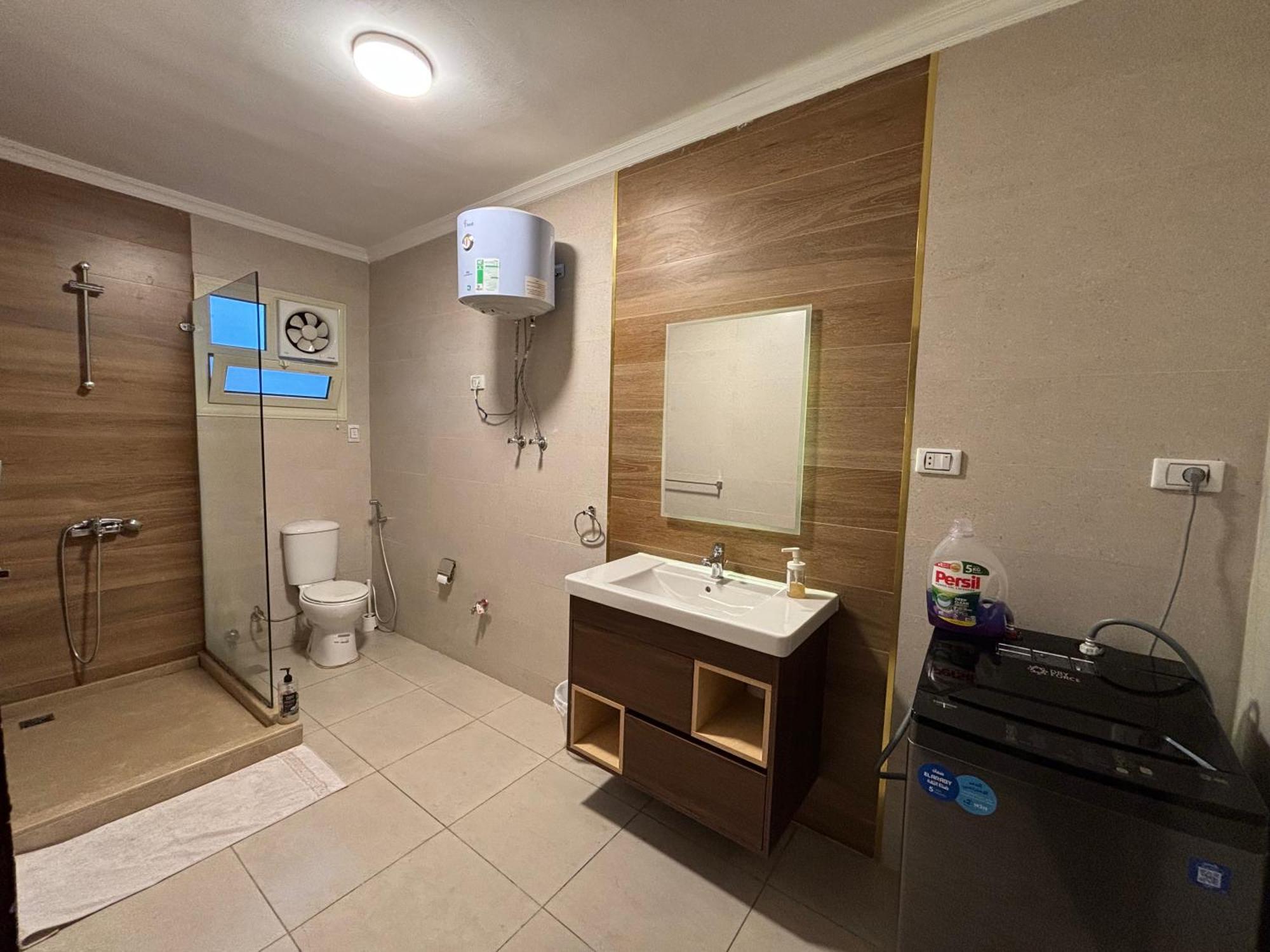 Cozy 2br Centered Apartment *