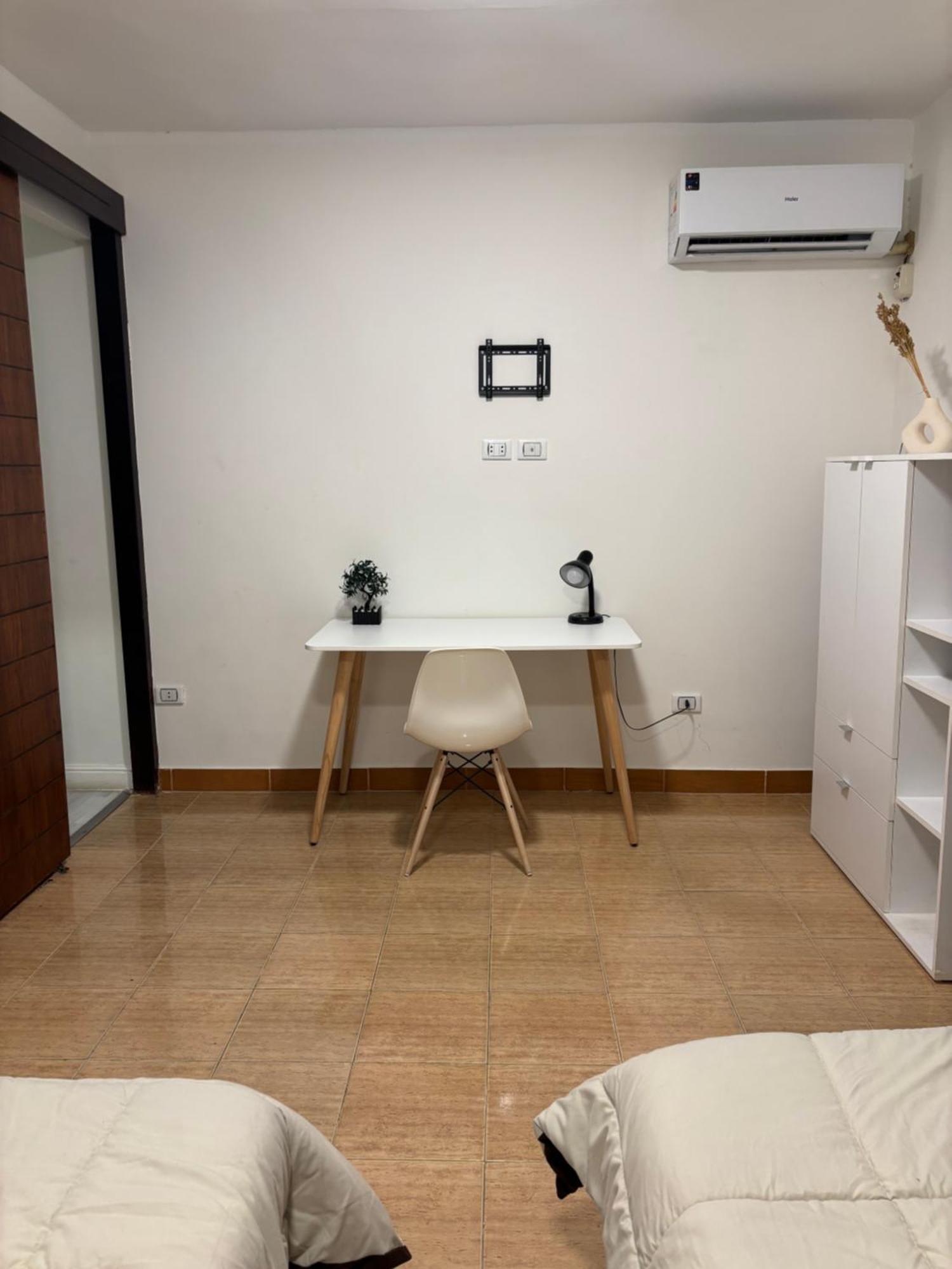 Cozy 2br Centered * Cairo